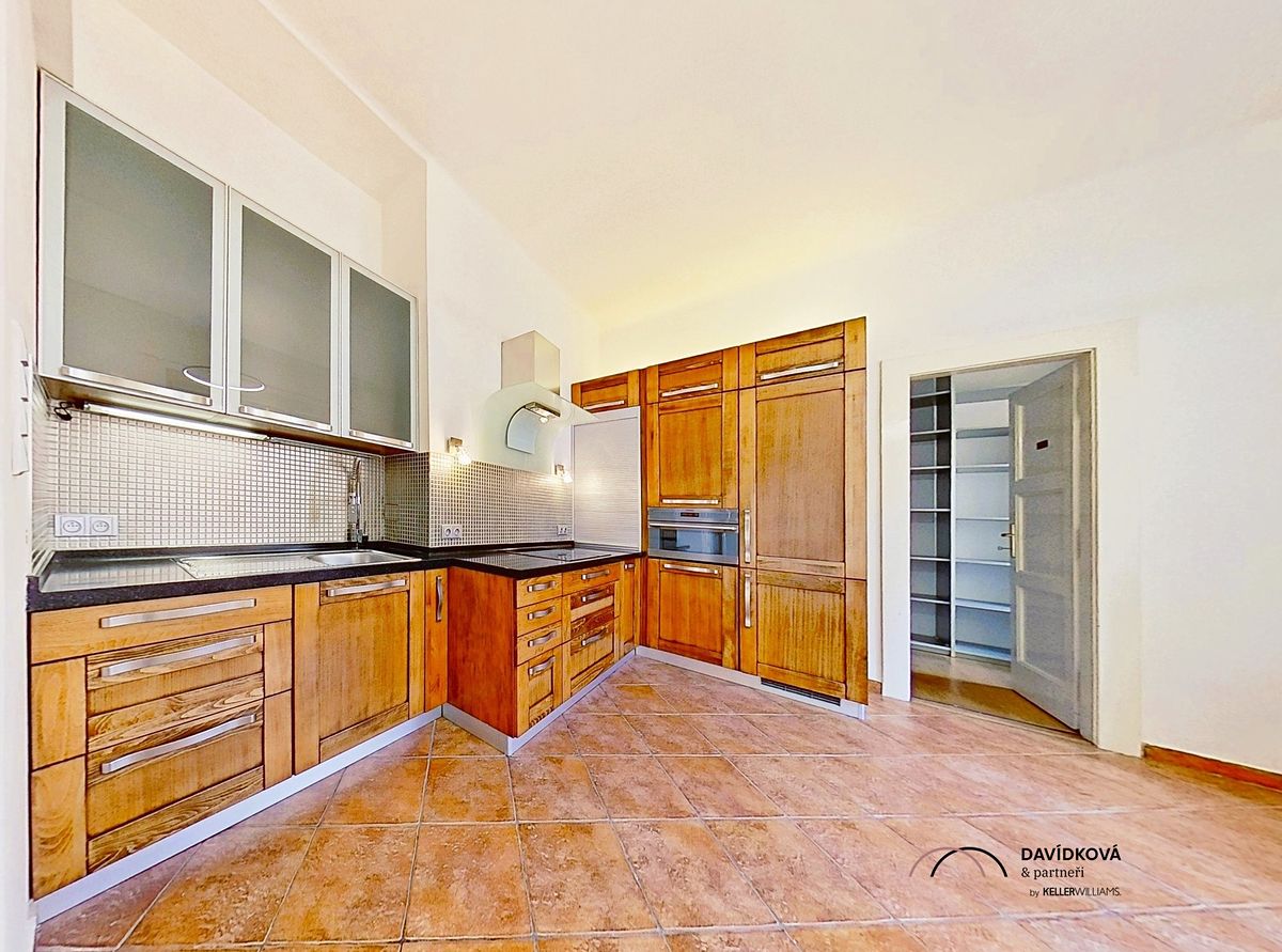 Byt 3+1 120 m² — Praha 1 – Staré Město